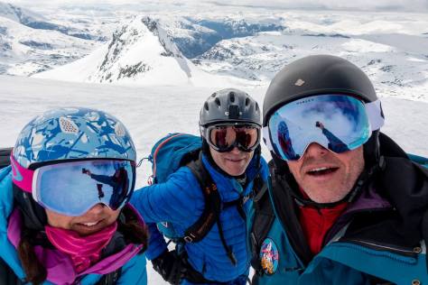 31880905_10160284456345564_3373300484310827008_o